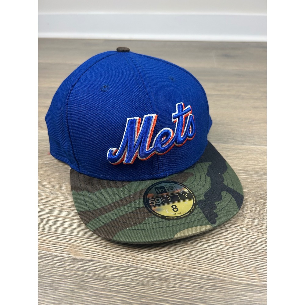 New Era 59FIFTY New York Mets Fitted Hat Blue Camo Brim Size 8 MLB Cap